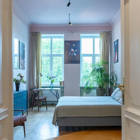 Two Bedroom Apartment-Dietla 11- Wawel Castle View Krakow Exterior photo